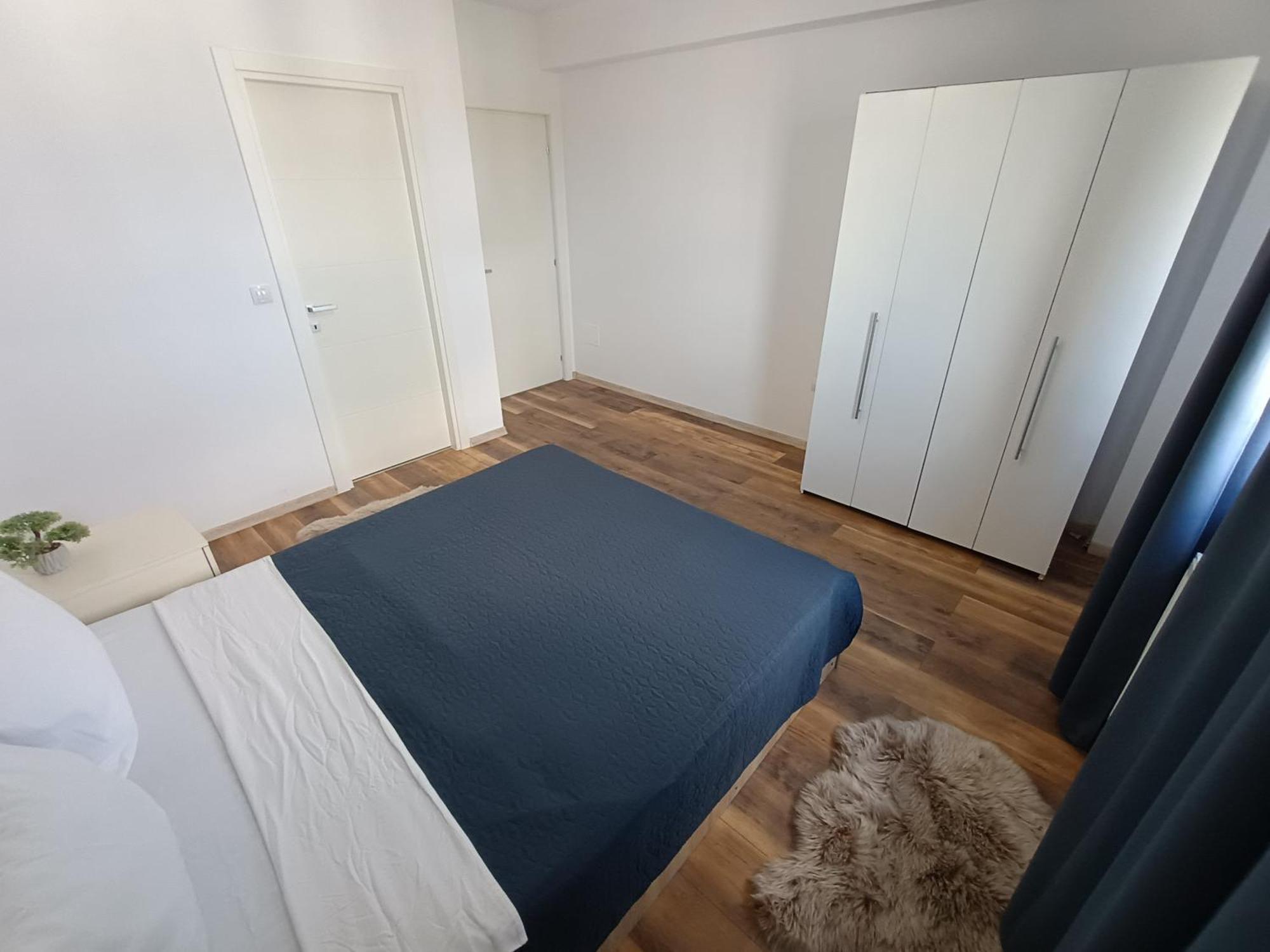Clasificat - Cazare Grupuri Ap 2dormitoare Si Living - Vouchere, Factura, Petfriendly, Adminro Srl Apartament Brașov